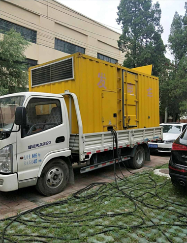丹东发电车出租-柴油发电机组排烟系统设计要求及其考虑因素