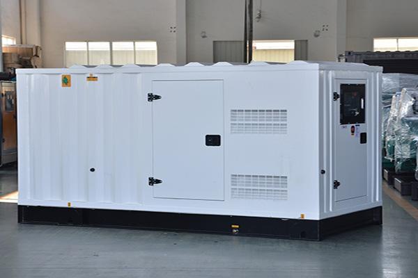 丹东发电机组气门间隙的调整周期是多久？