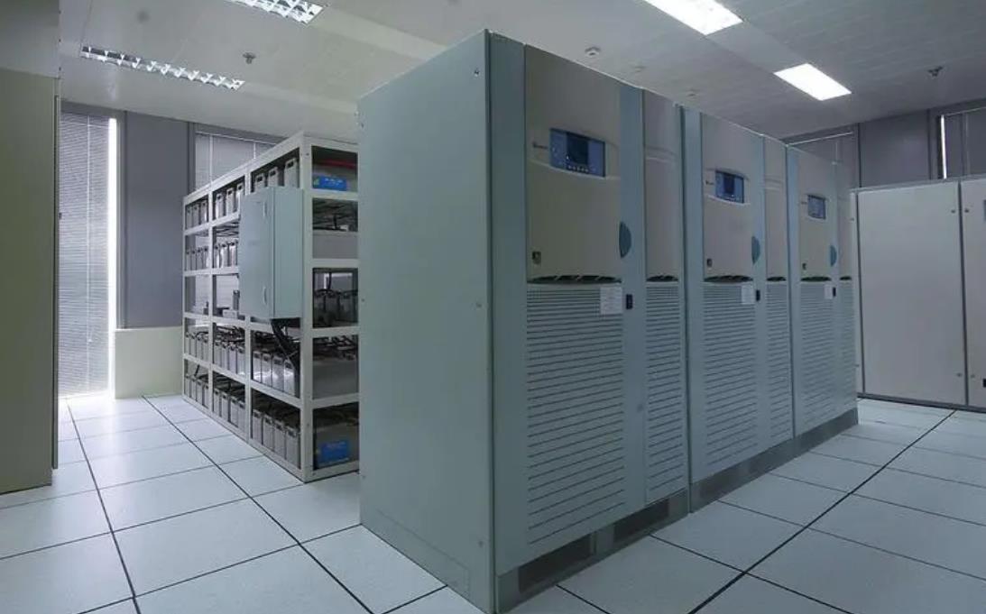 丹东发电机组如何选择适合自己柴油发电机组的空气滤清器？